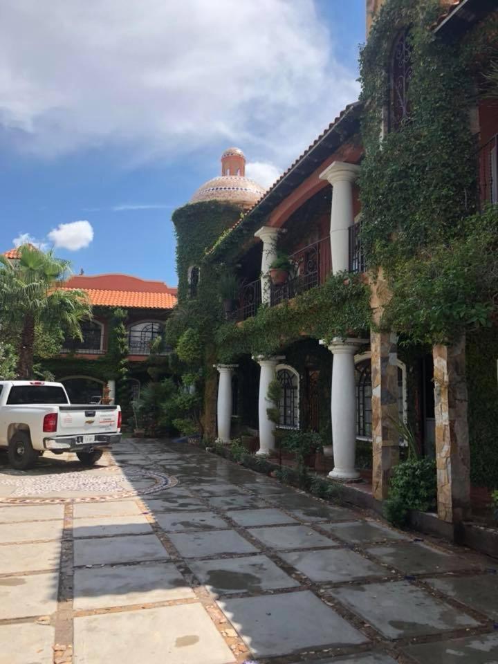 Maria Bonita Suites Agua Prieta Luaran gambar