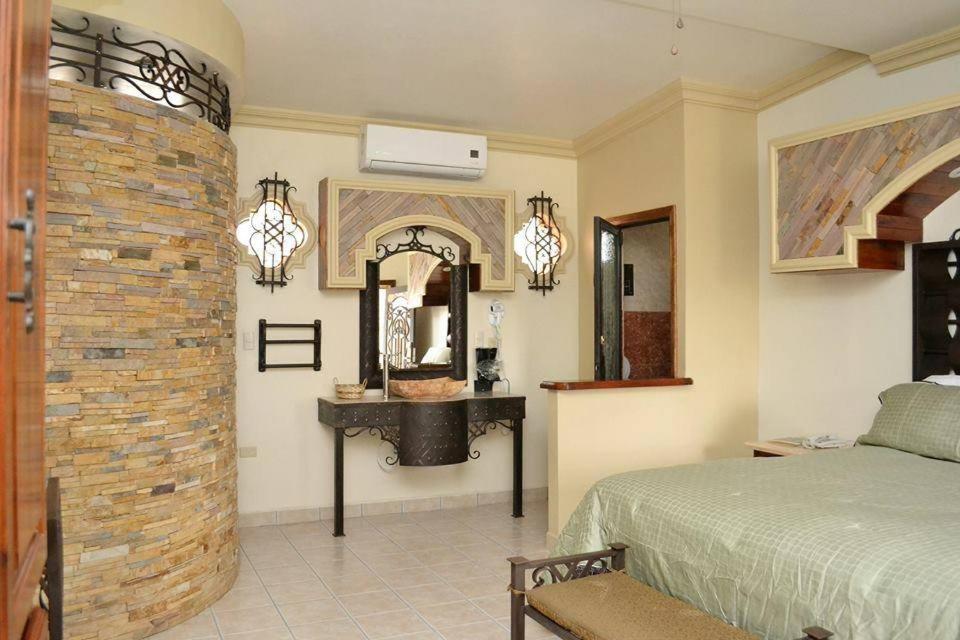 Maria Bonita Suites Agua Prieta Luaran gambar